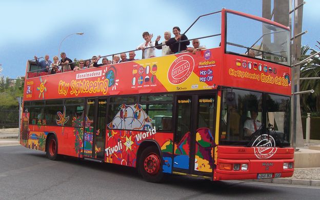 Tham quan thành phố Benalmadena: Tour xe buýt Hop-On, Hop-Off